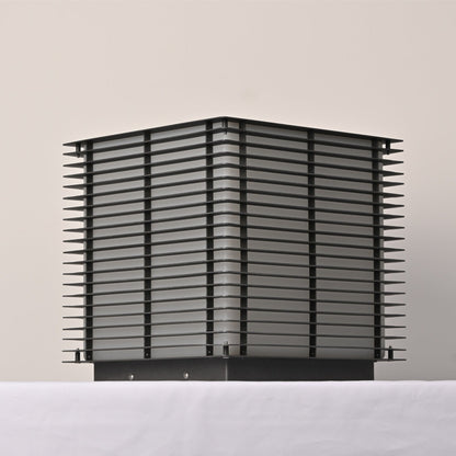 Solar Grid Outdoor Light