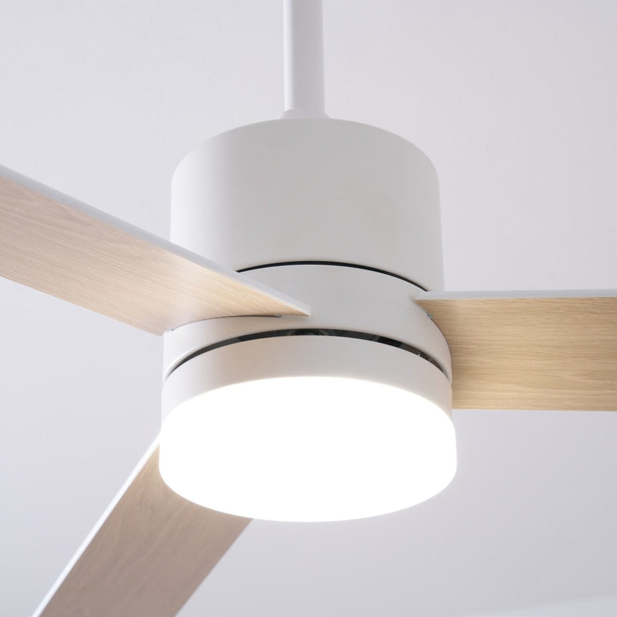 Solara Drift Ceiling Fan Lamp