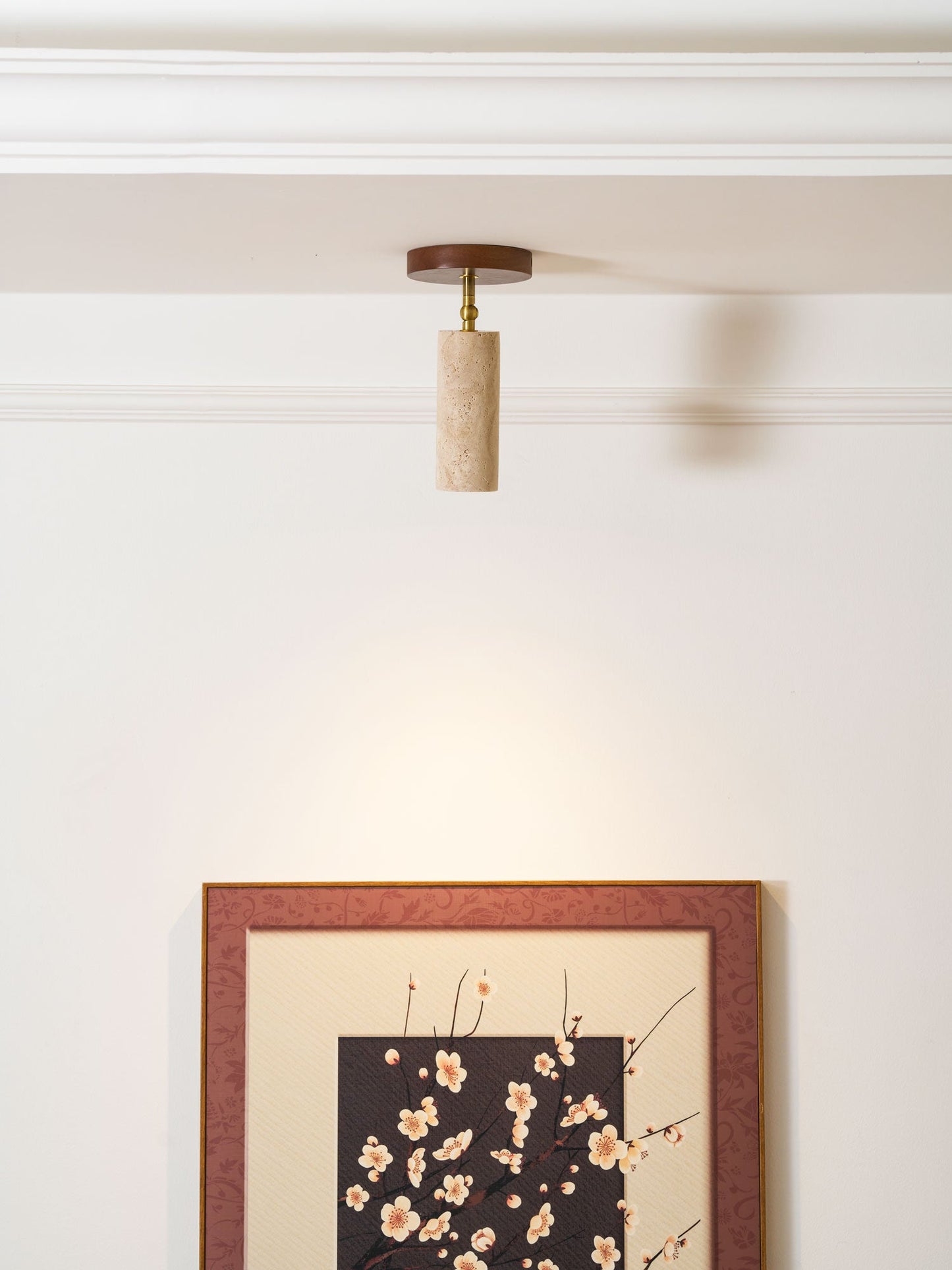 Solis Stone Spotlight