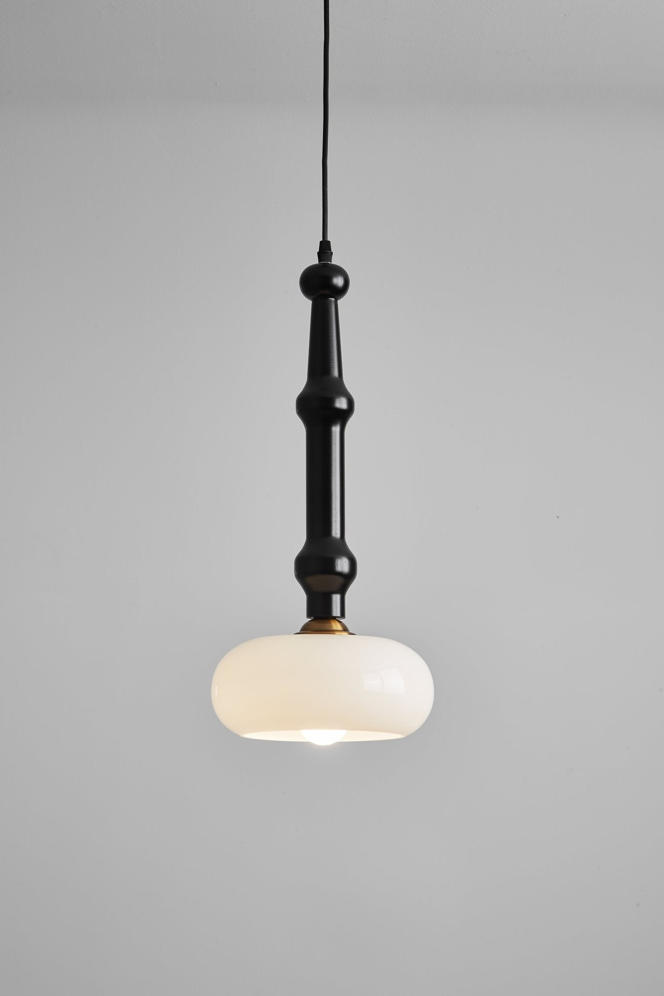 Solvra Pendant Lamp