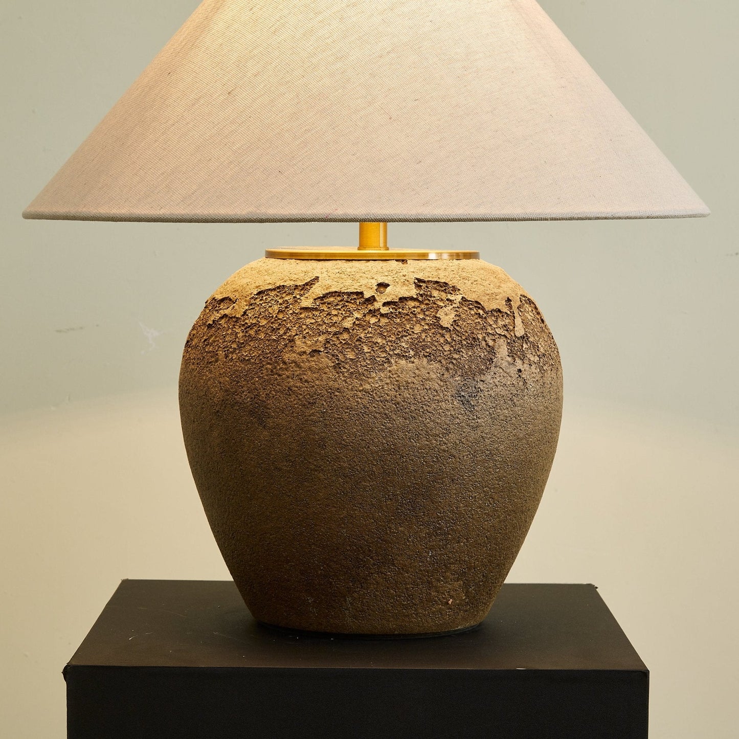 Stoneveil Table Lamp
