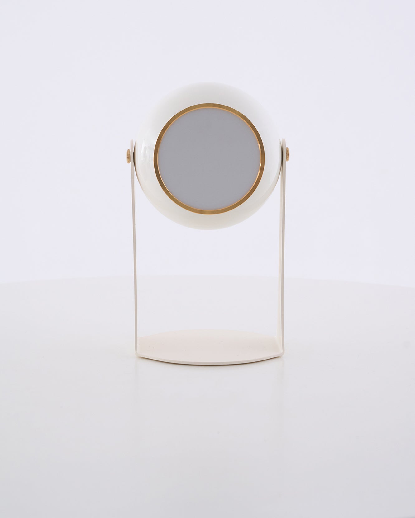 Svejk Table Lamp (Built-in Battery)