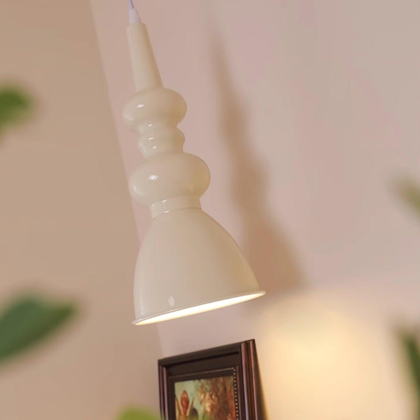 Svelte Noir Pendant Light