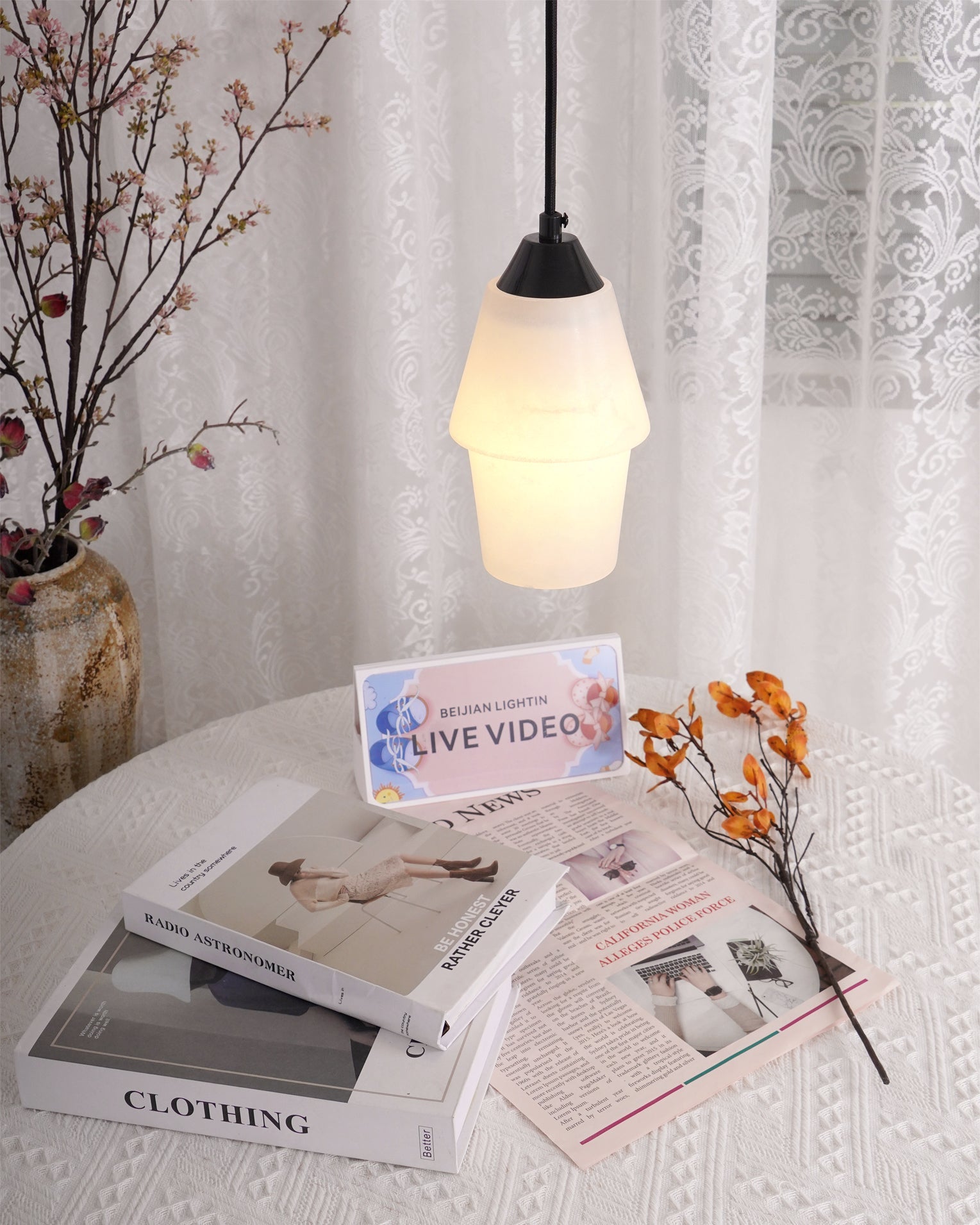 TEN MA DO Alabaster Pendant Lamp