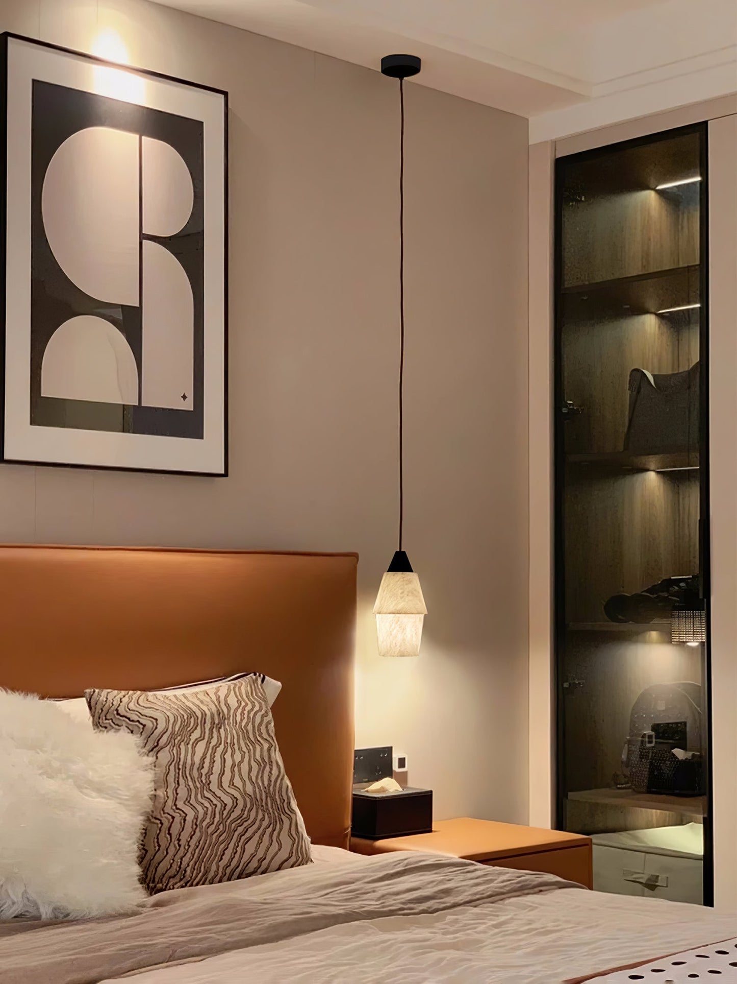 TEN MA DO Alabaster Pendant Lamp