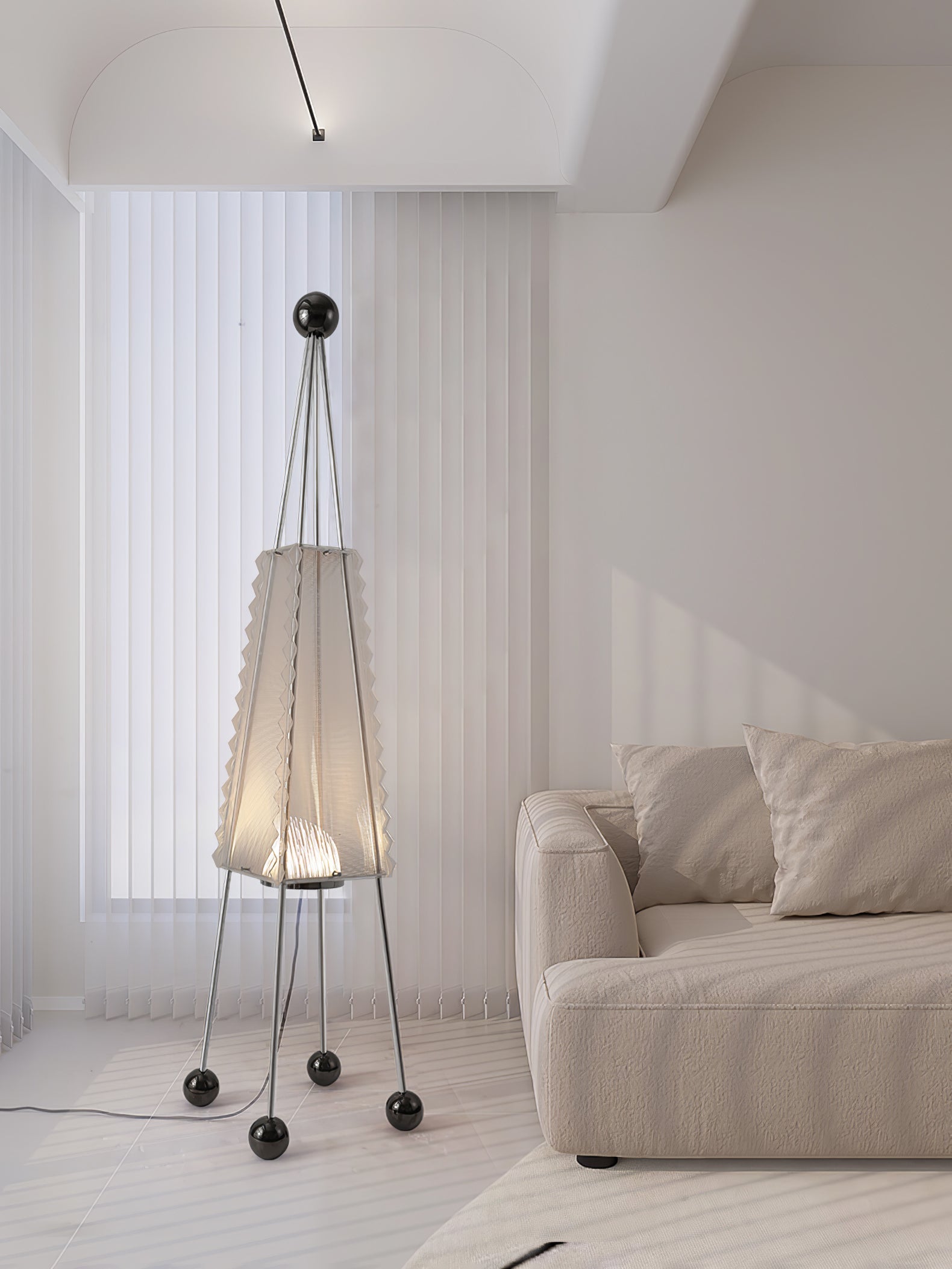 Obelisk Mesh Floor Lamp
