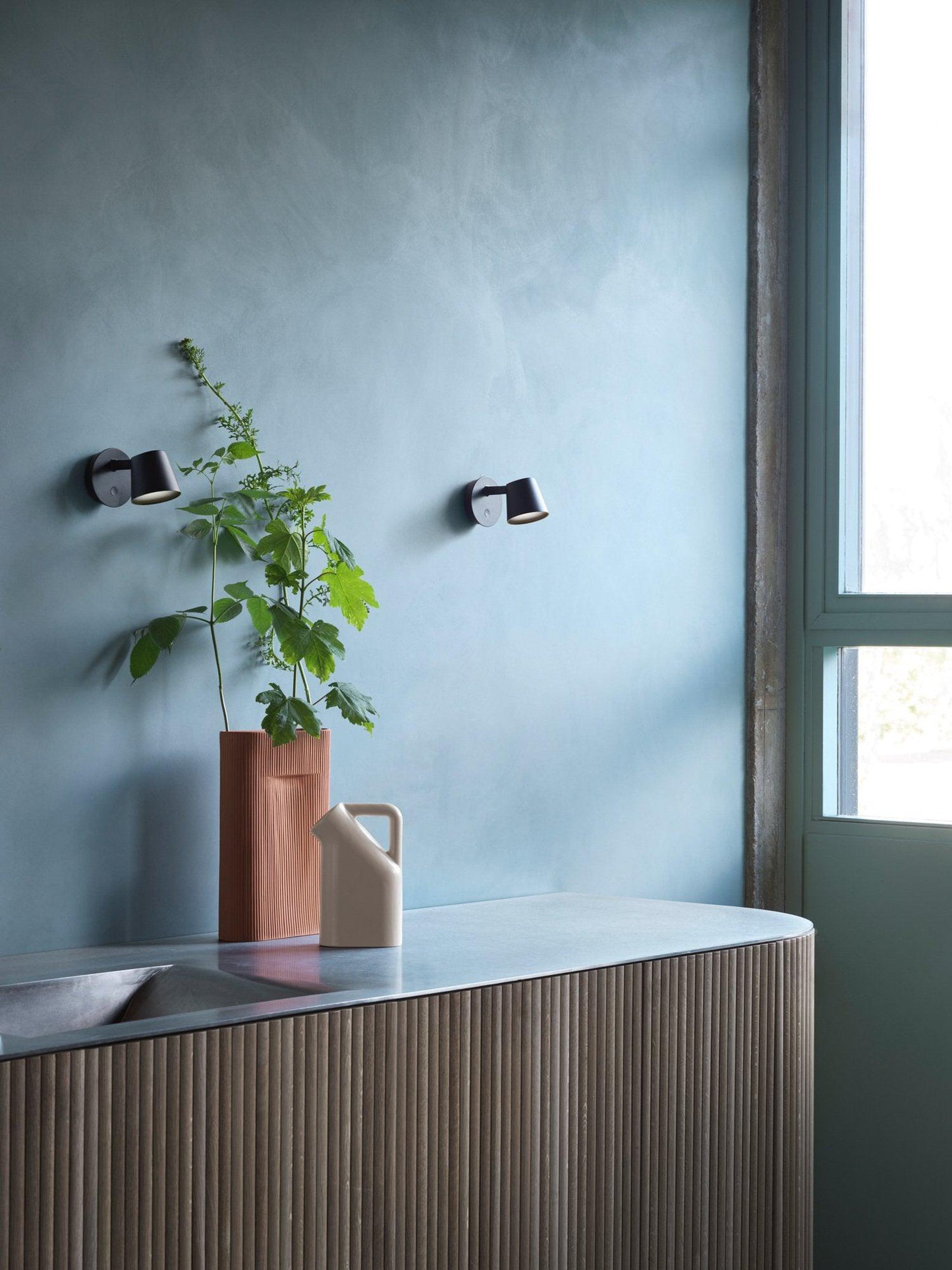 Core Wall Lamp