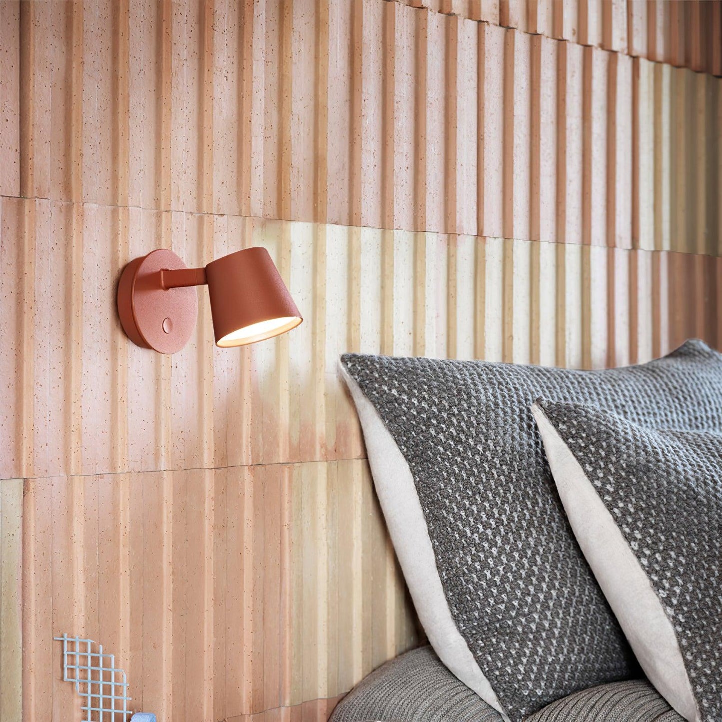 Core Wall Lamp