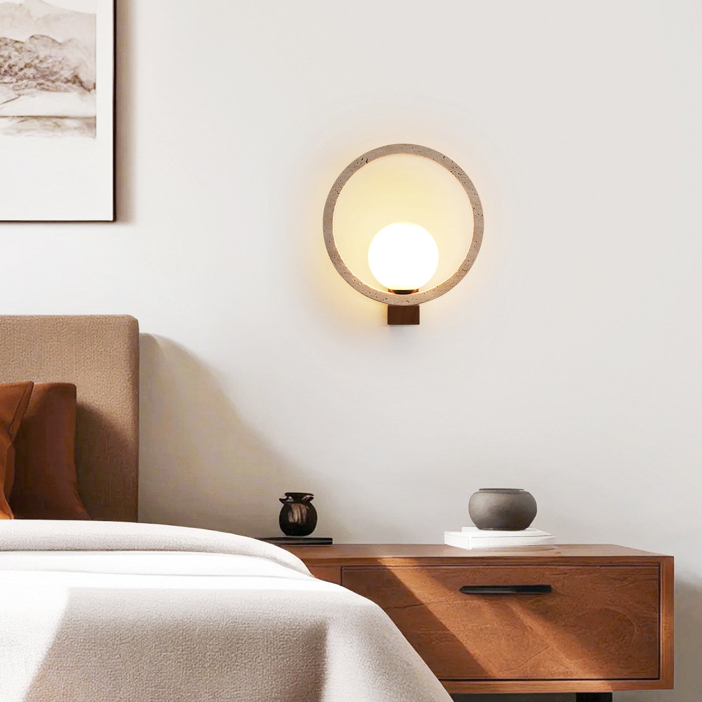 Travira Orbit Wall Light