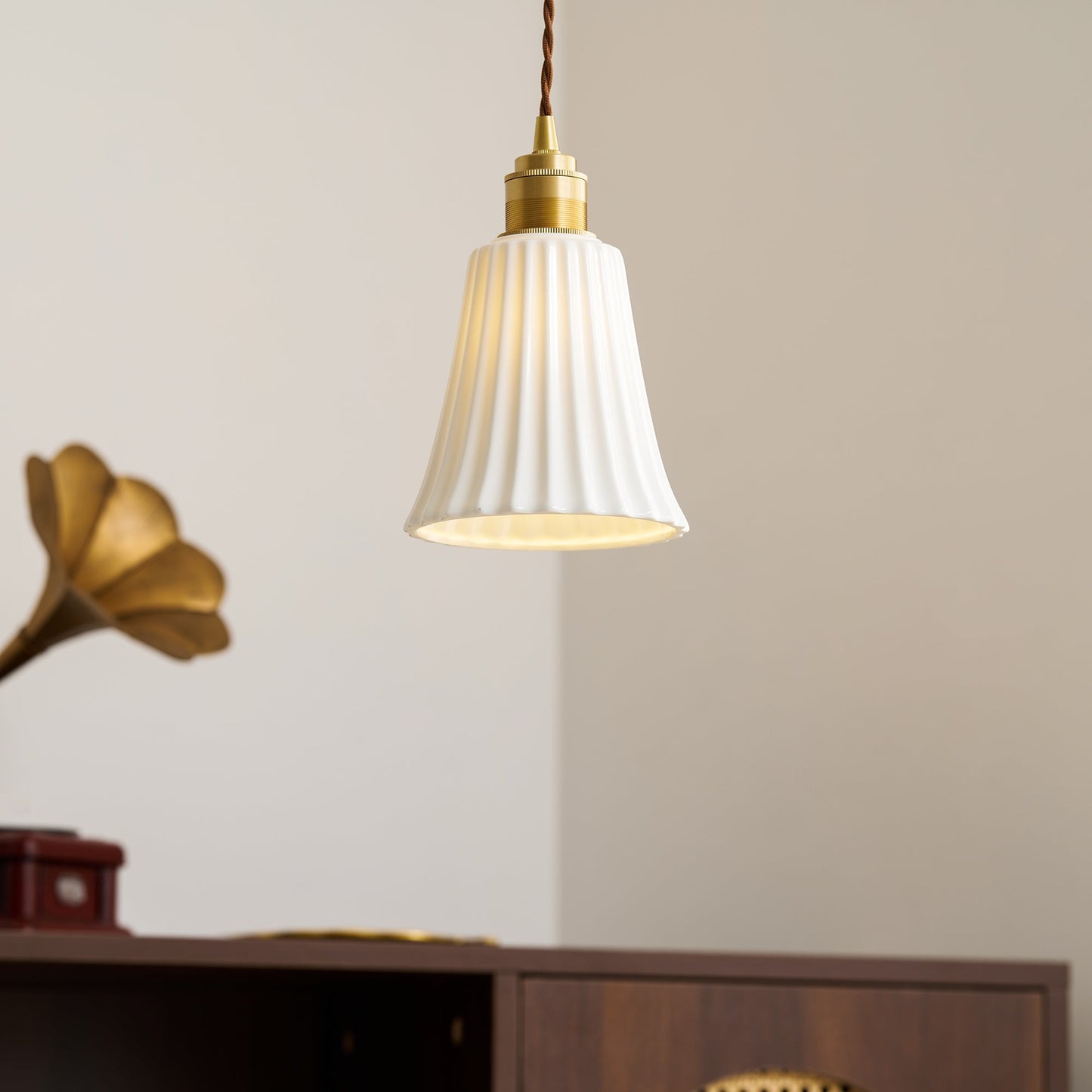 Trumpet Ceramic Pendant Light