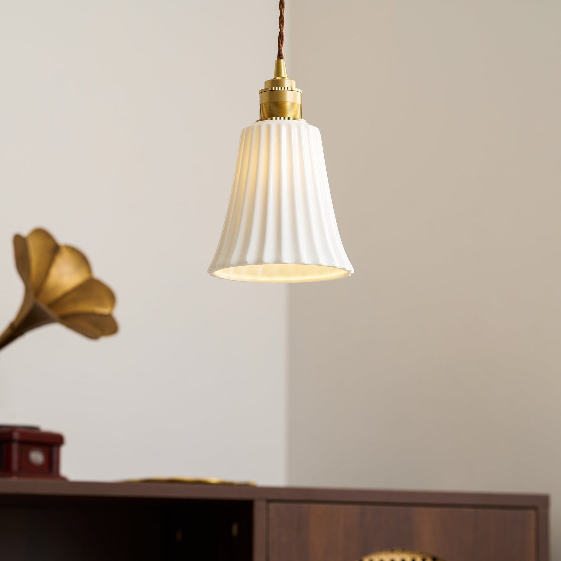 Trumpet Ceramic Pendant Light