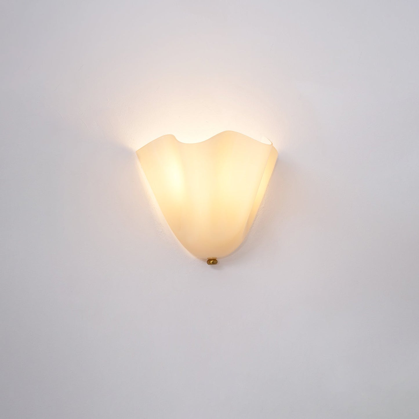 Petalia Wall Light
