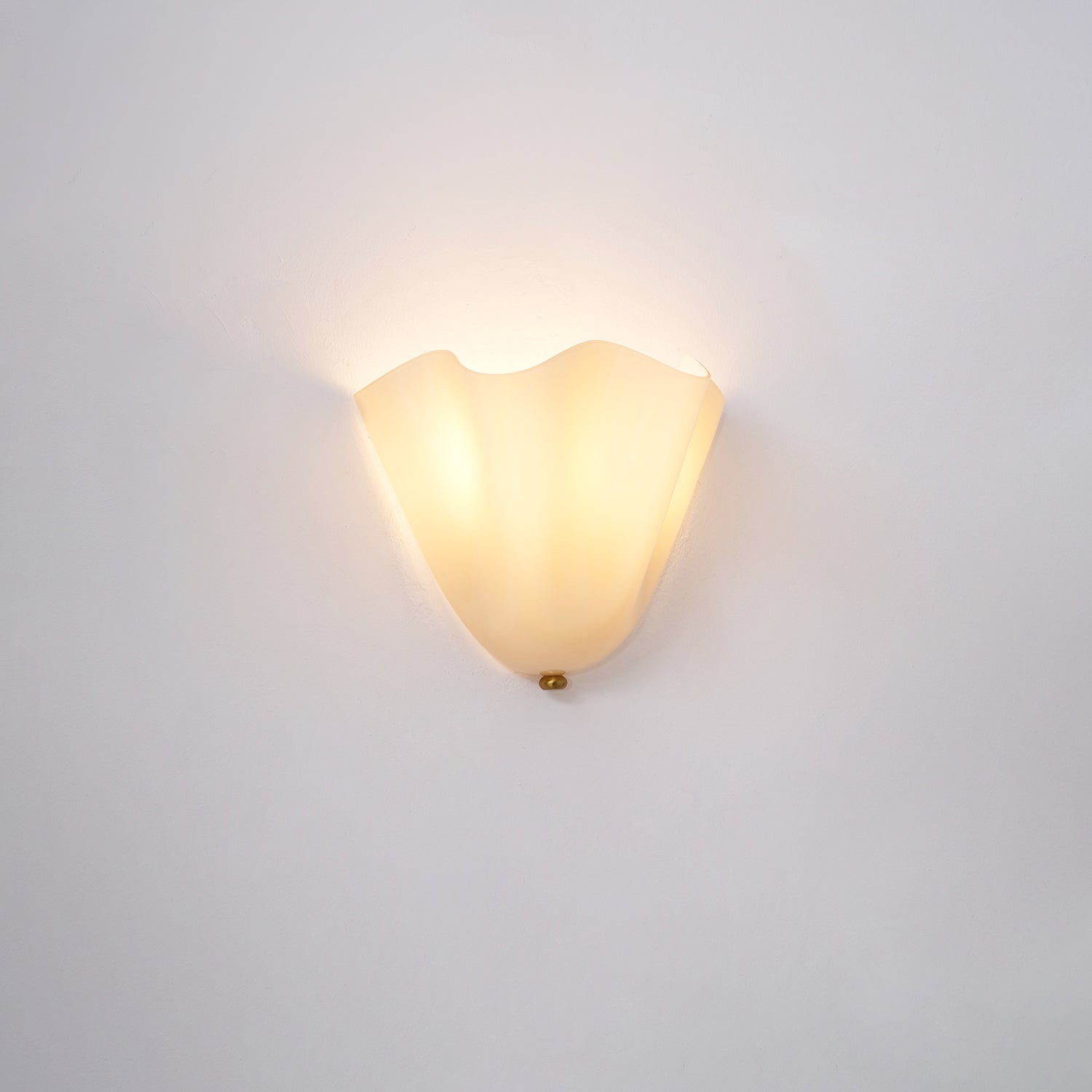 Petalia Wall Light