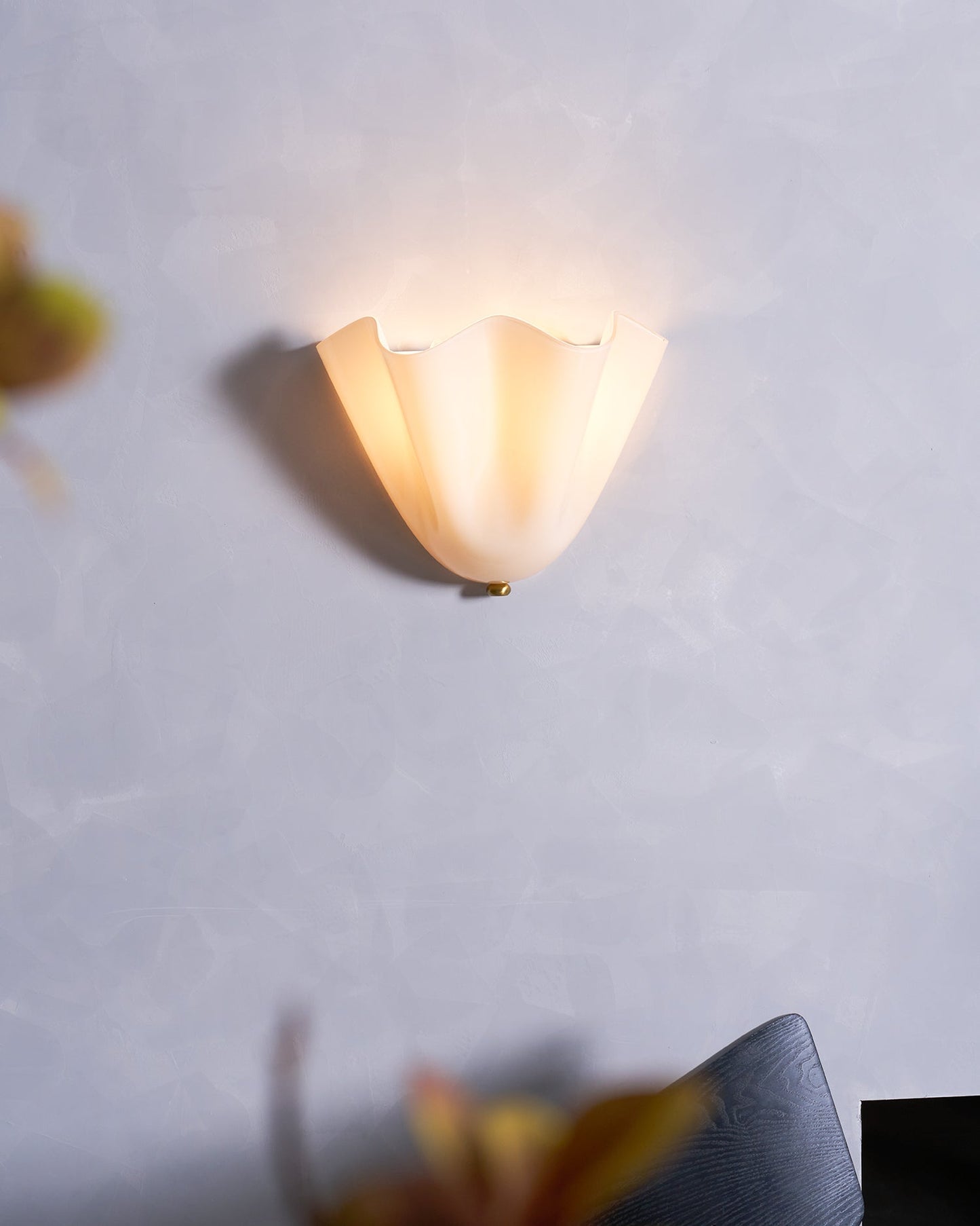 Petalia Wall Light