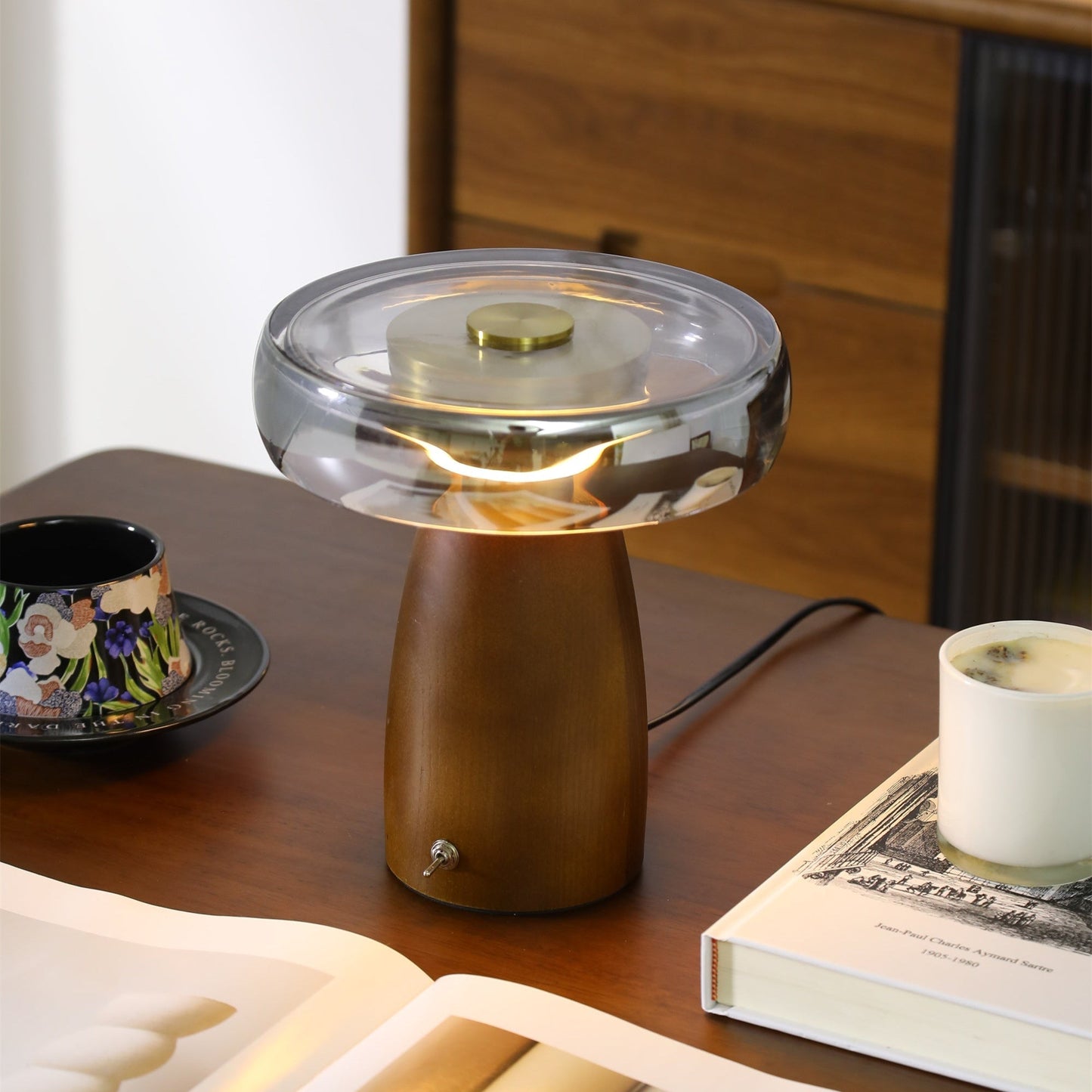 Veyra Table Lamp