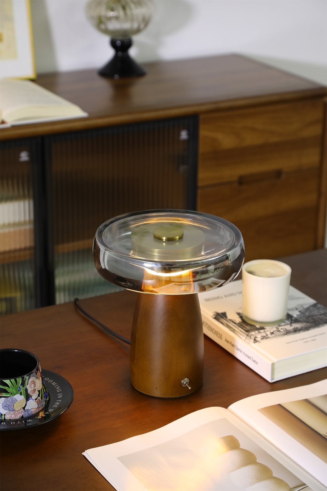Veyra Table Lamp