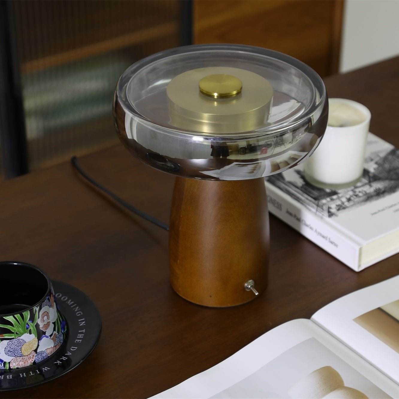 Veyra Table Lamp