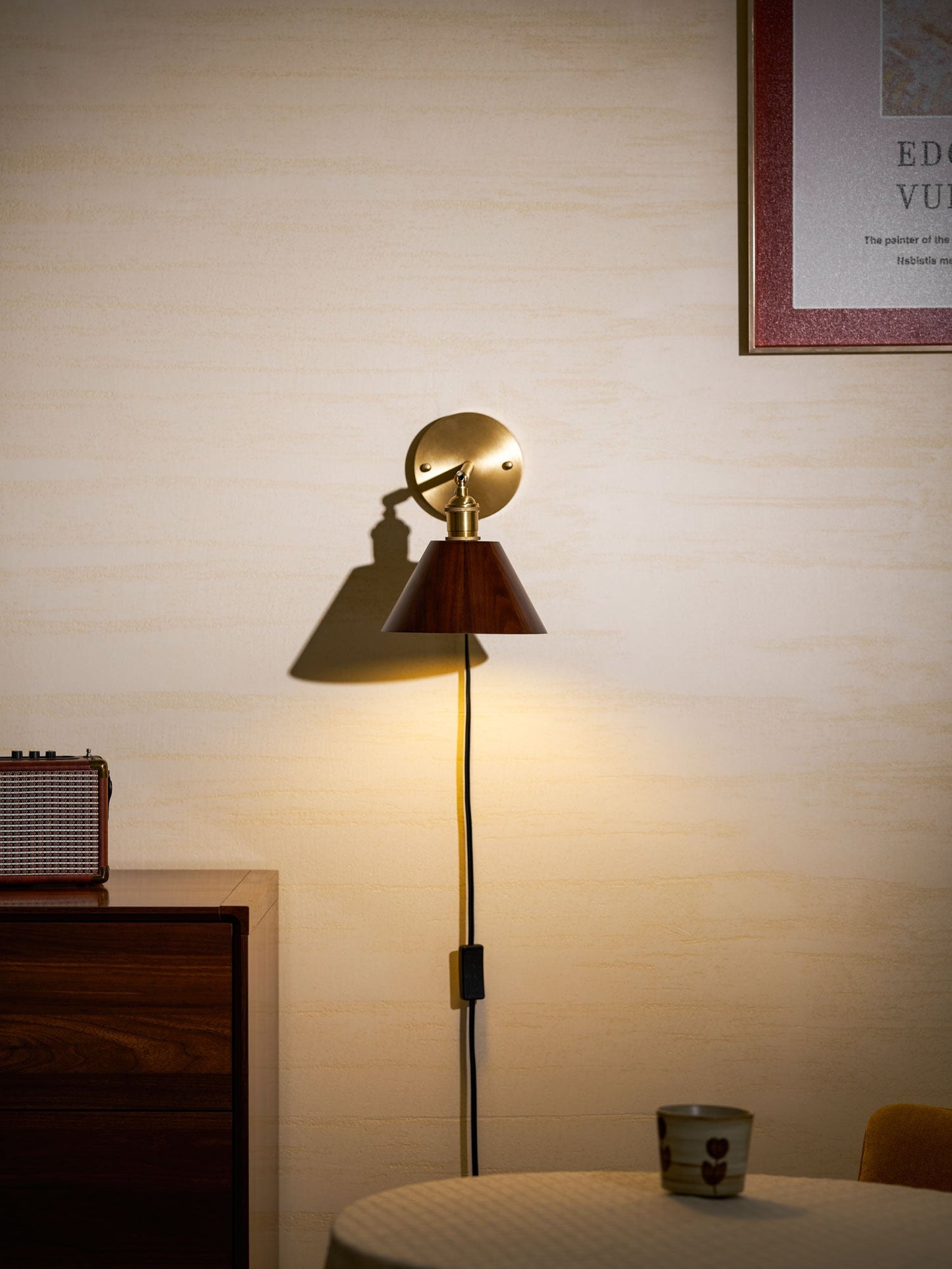 Vintage Wood Plug-in Wall Lamp