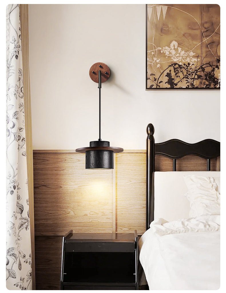 Vulna Wall Light