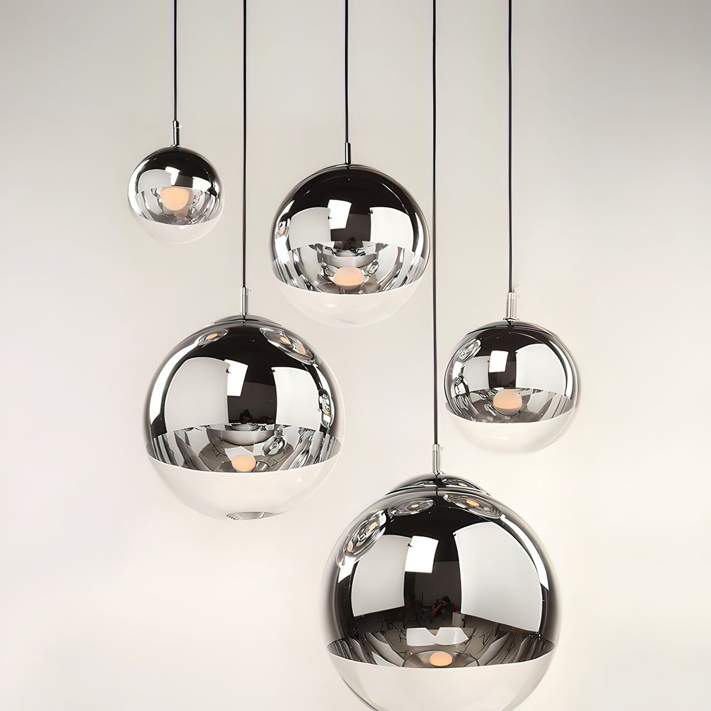 Dalida Pendant Light