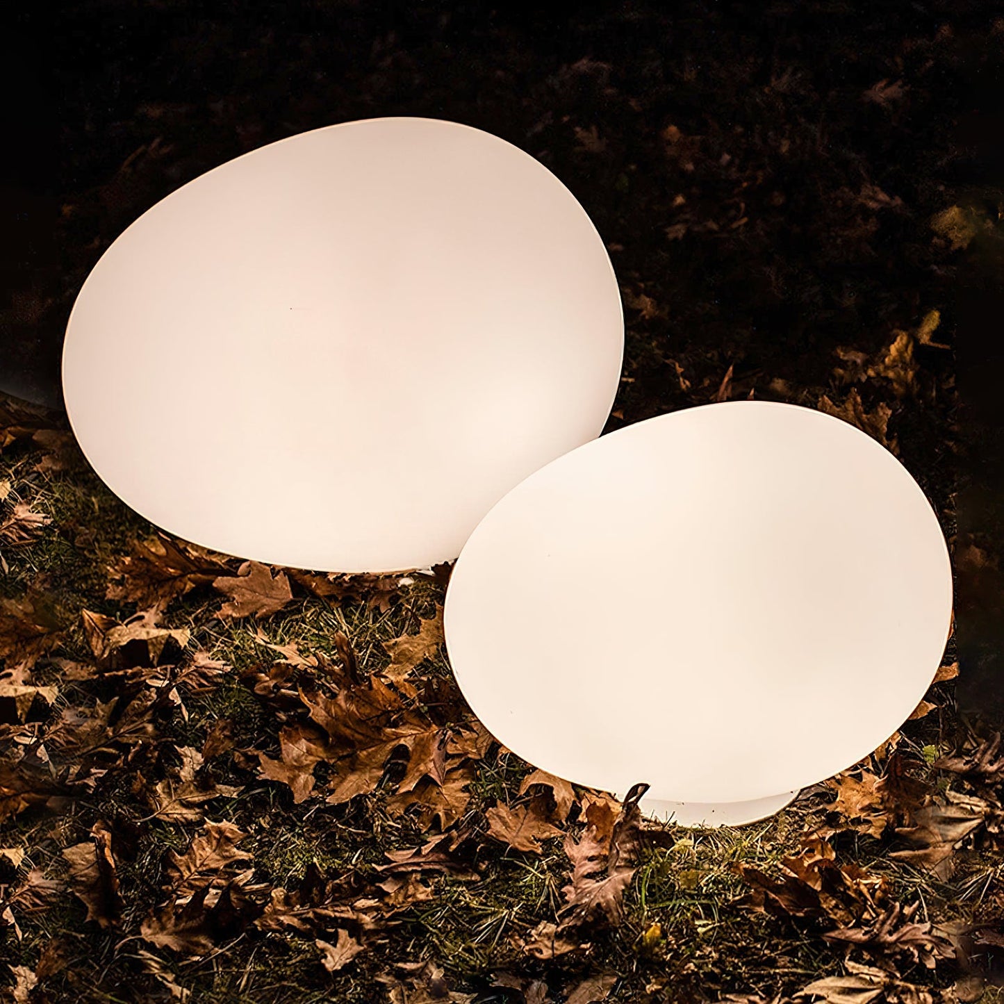 Gregg White Table Lamp