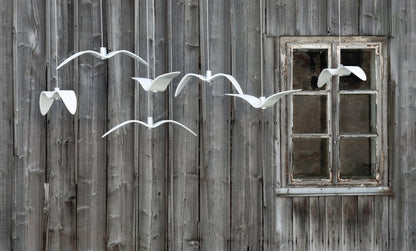 Night Birds Resin Pendant Lamp