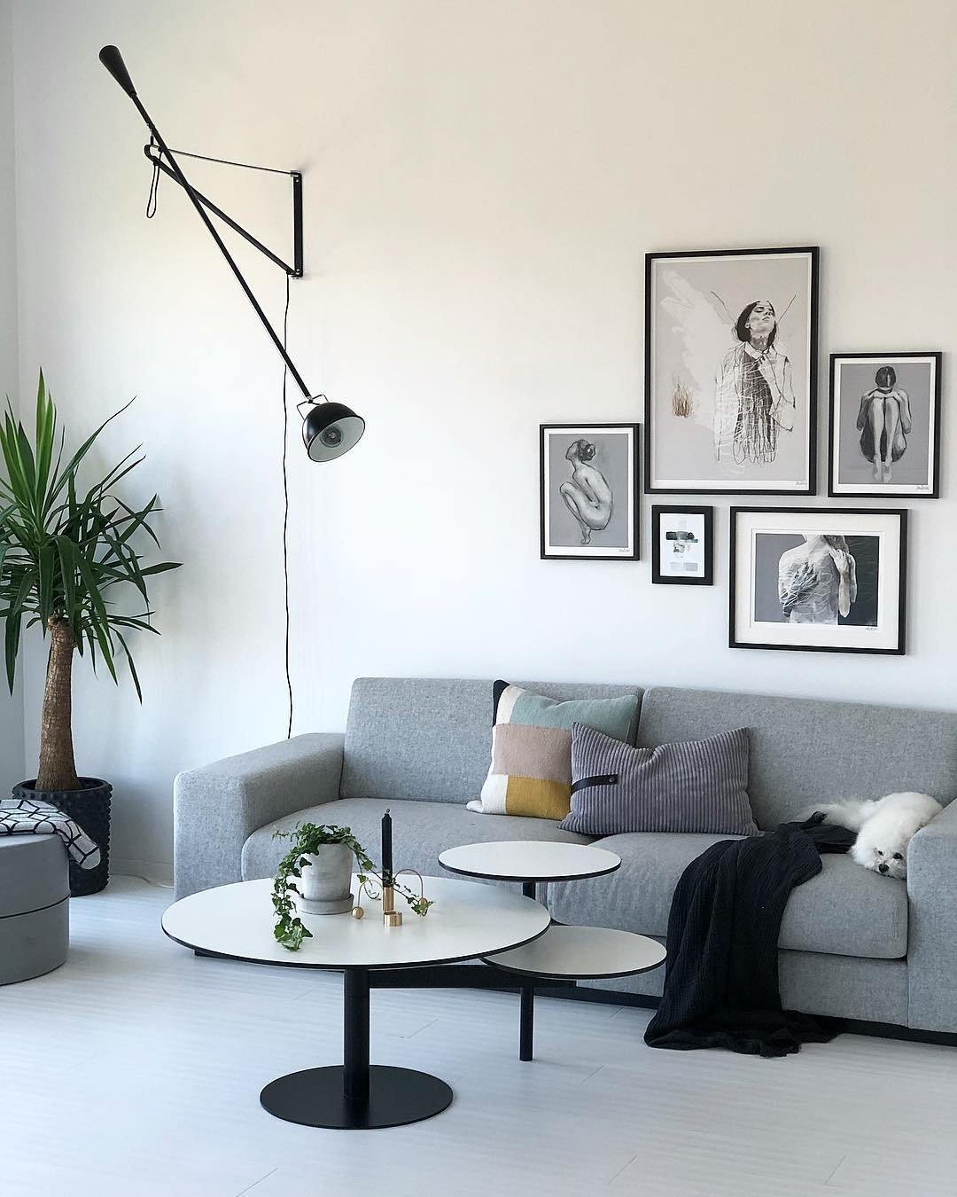 Model 265 wall light