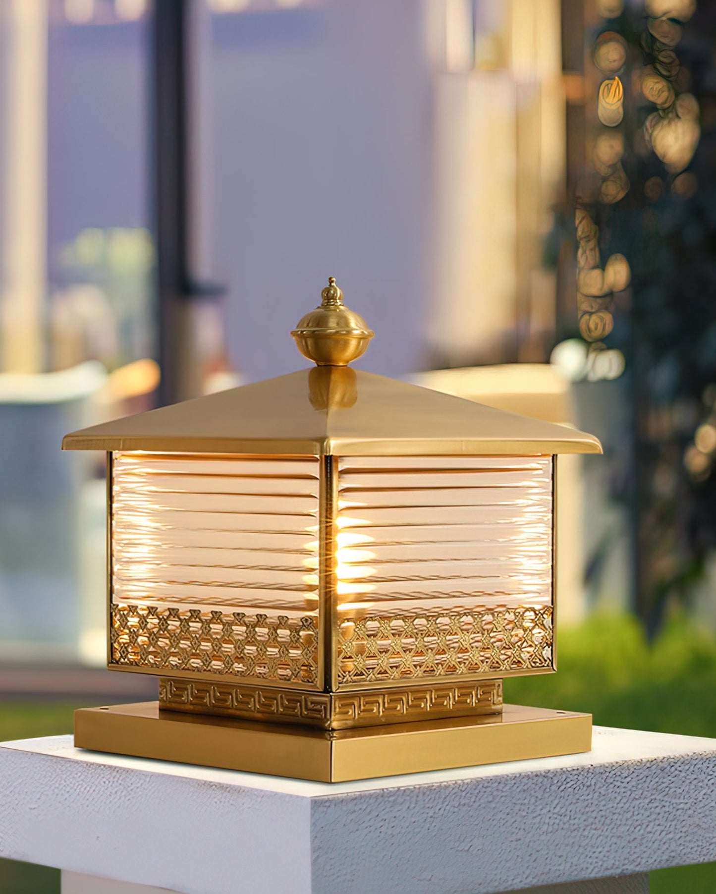 Riley Outdoor Light Post