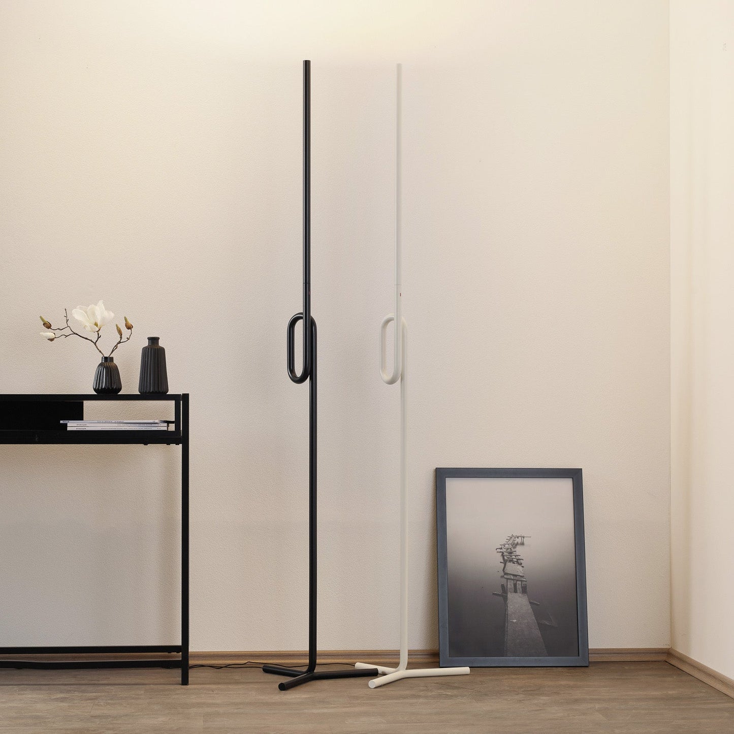 Tobia Floor Lamp