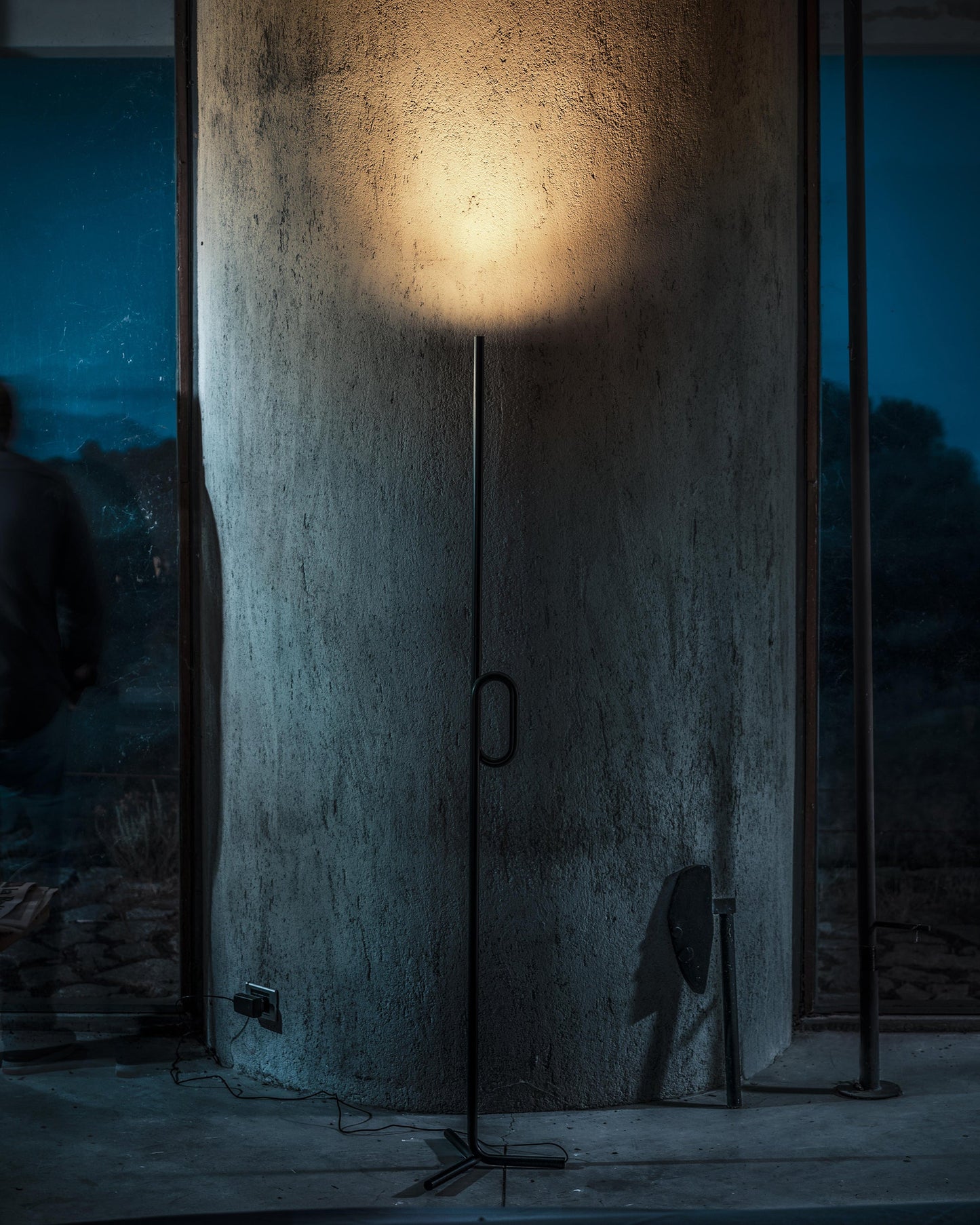 Tobia Floor Lamp