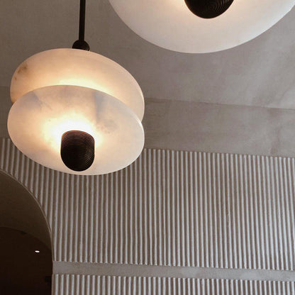 Median Pendant Light