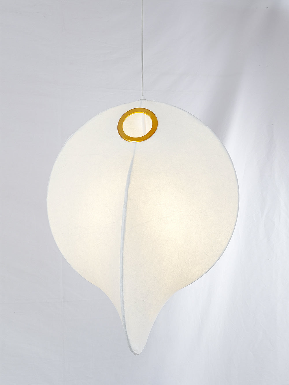 Overlap Suspension Lamp