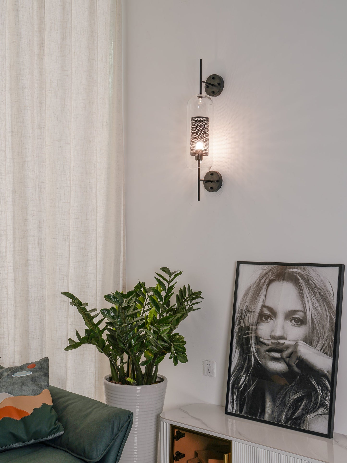 Chiswick Glass Wall Light