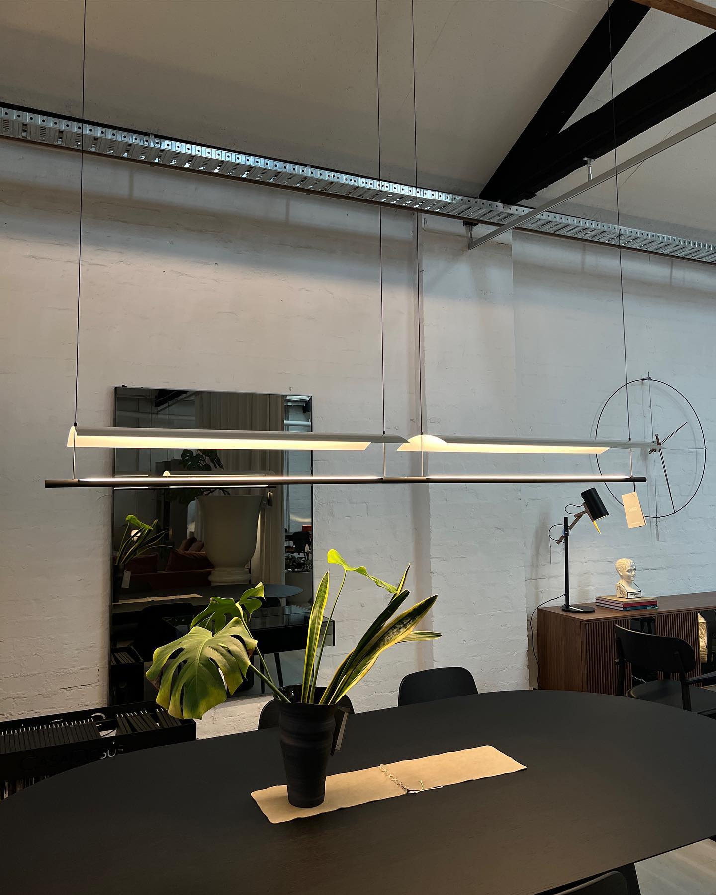 Thin Sheet Pendant light