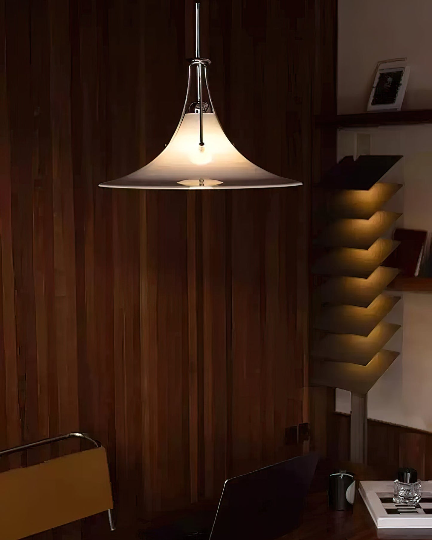 مصباح علياء المعلق 