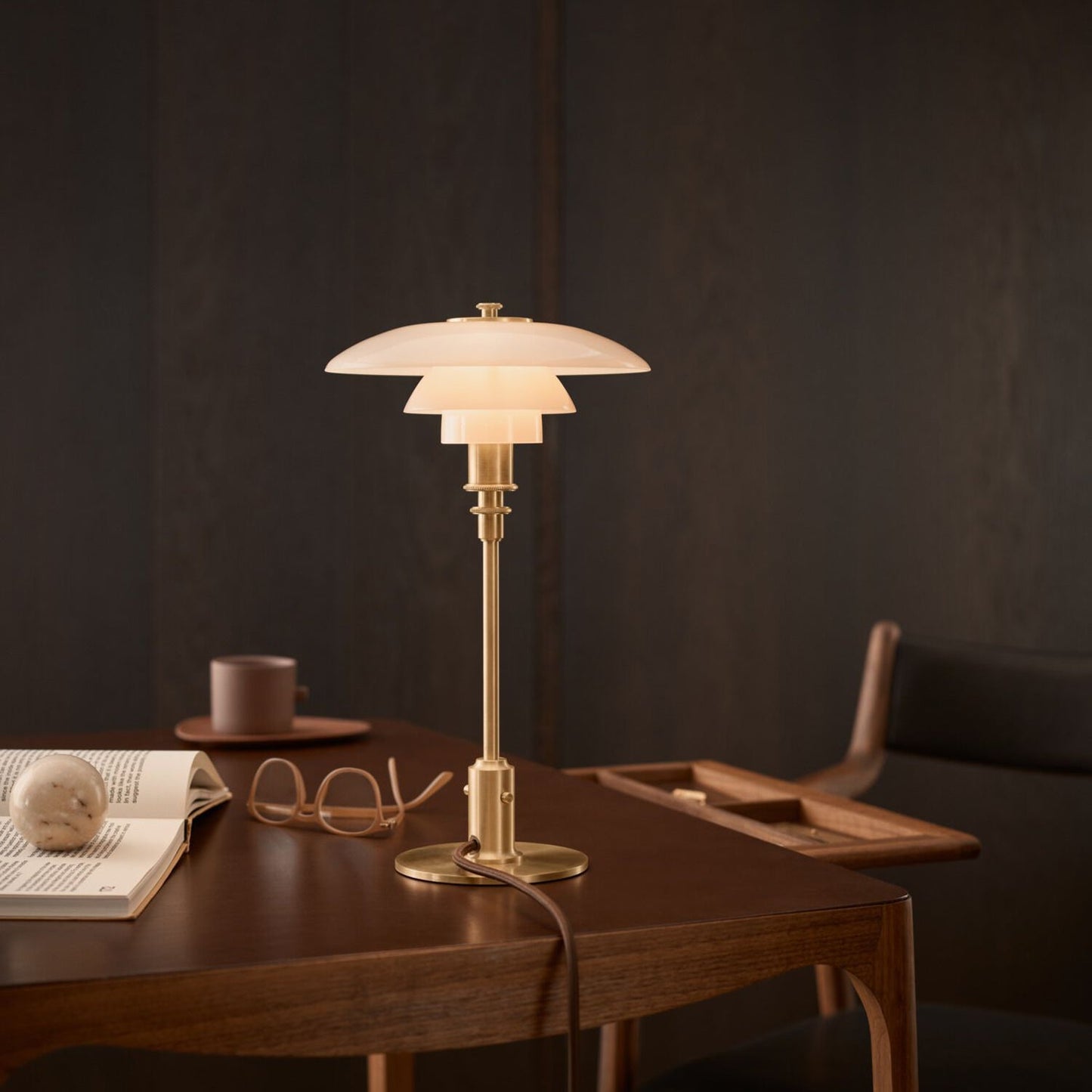 Poul Reflector Table Lamp