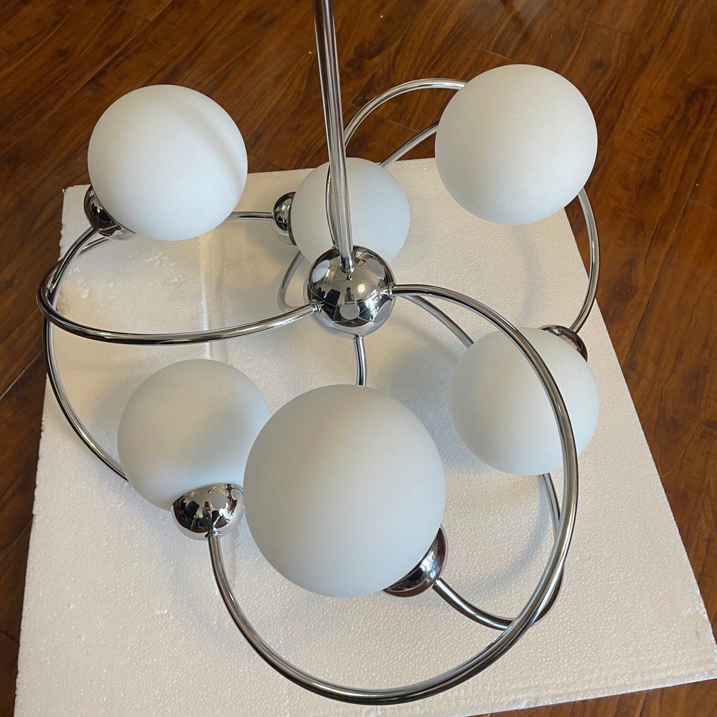 Maru Chandelier