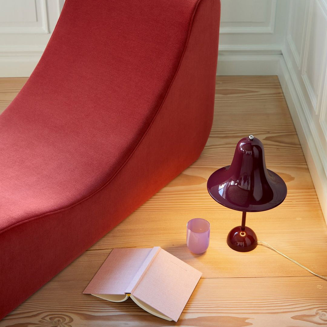 مصباح طاولة بانتوب 