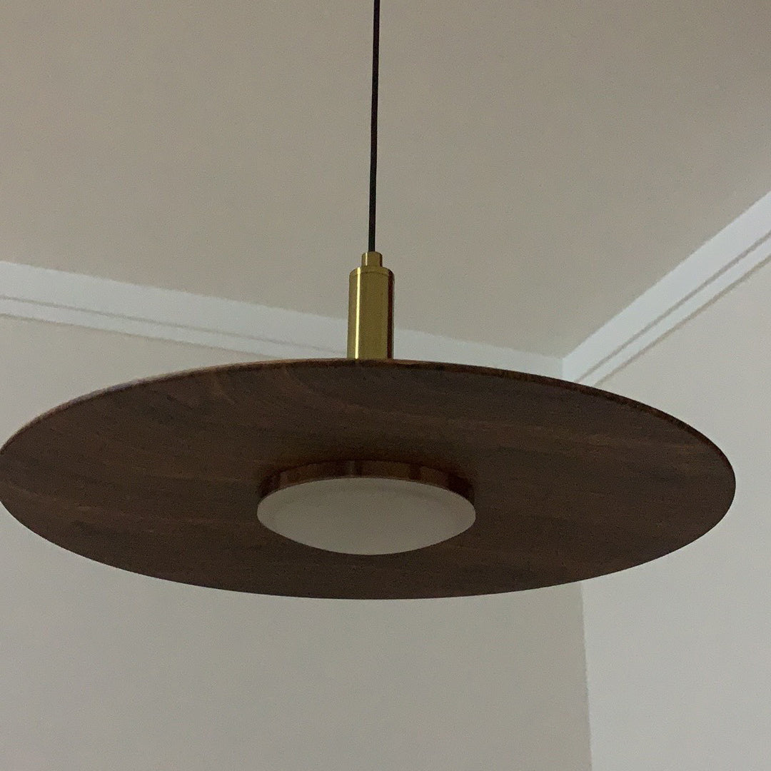 Cheek Pendant Lamp