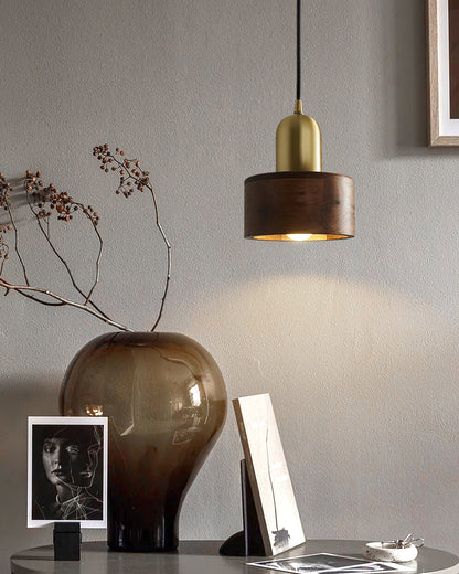 مصباح معلق من Composer 