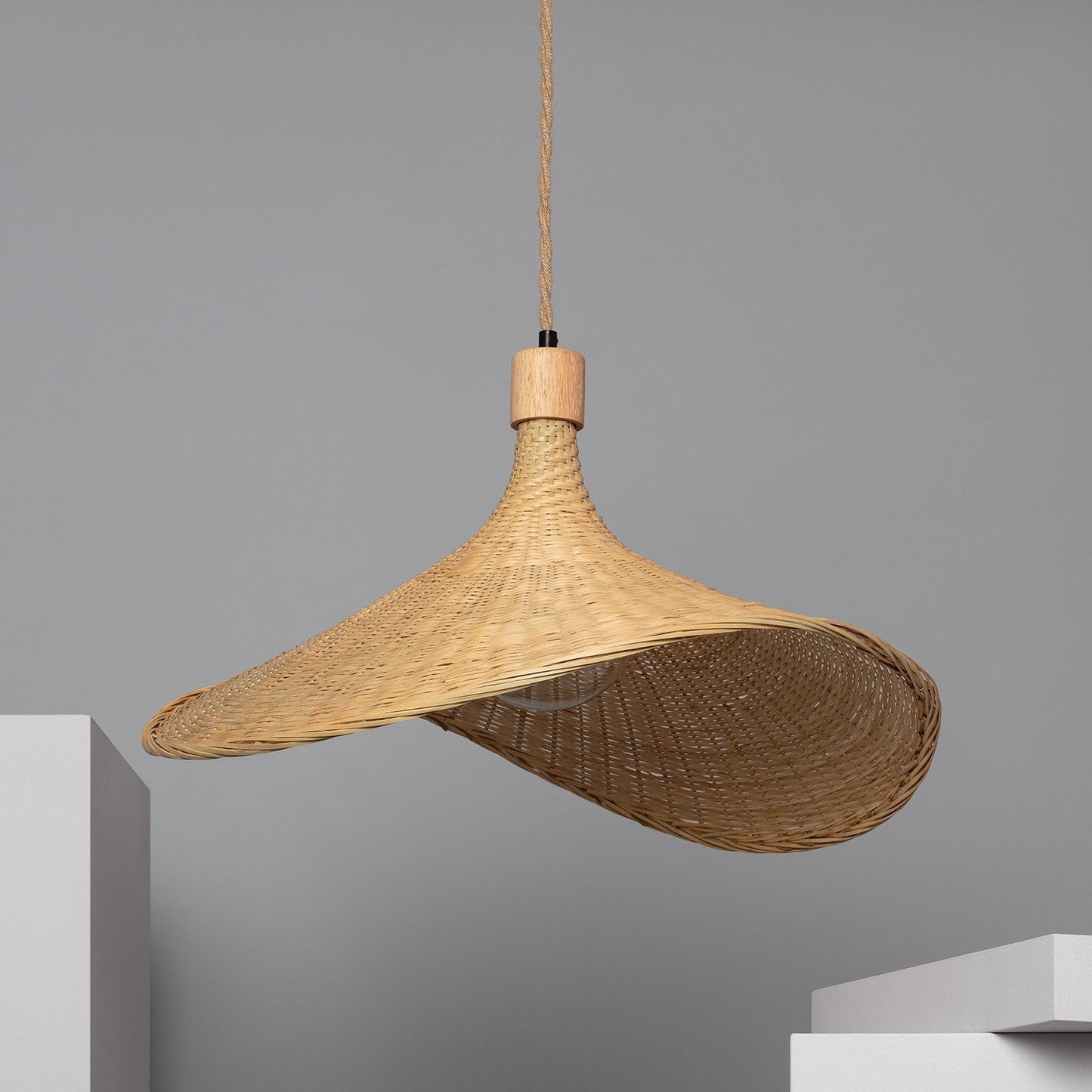 Straw hat Pendant Light