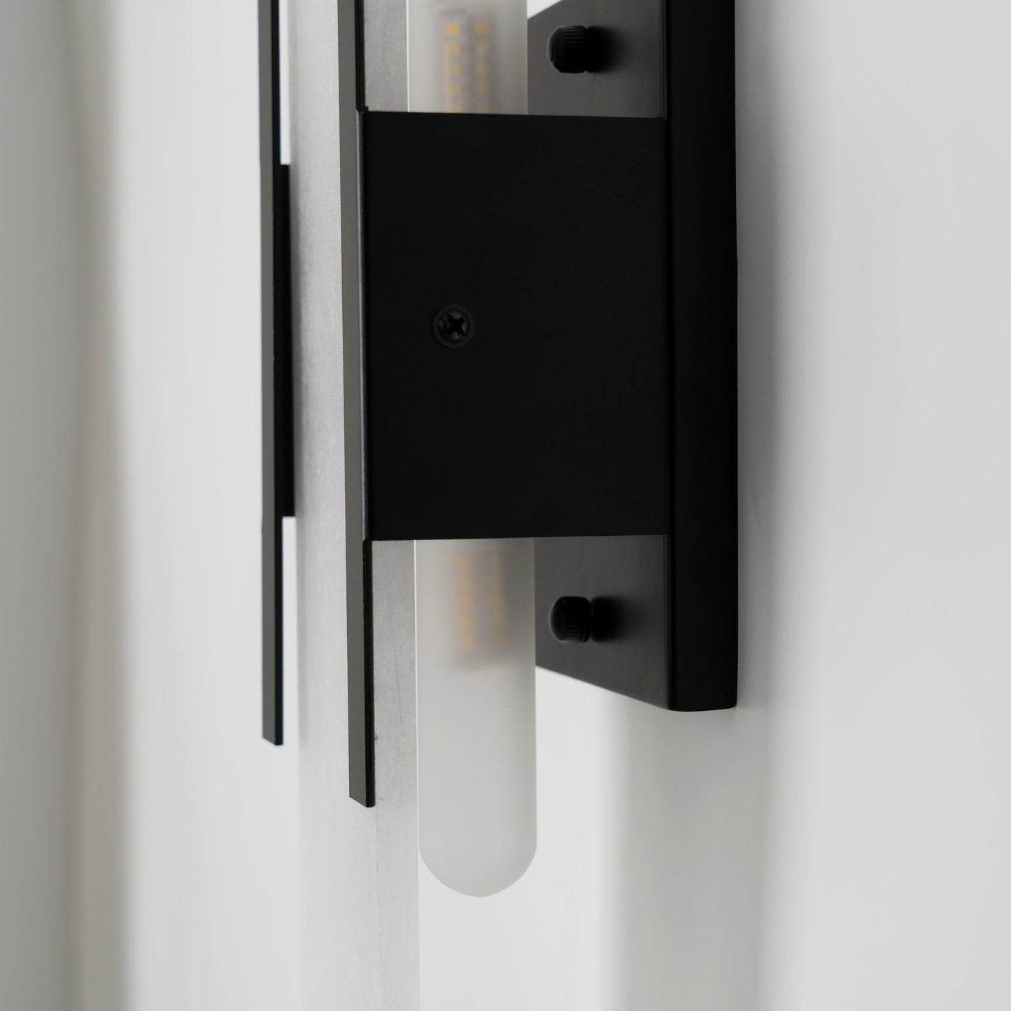 Melange Elongated Wall lamp