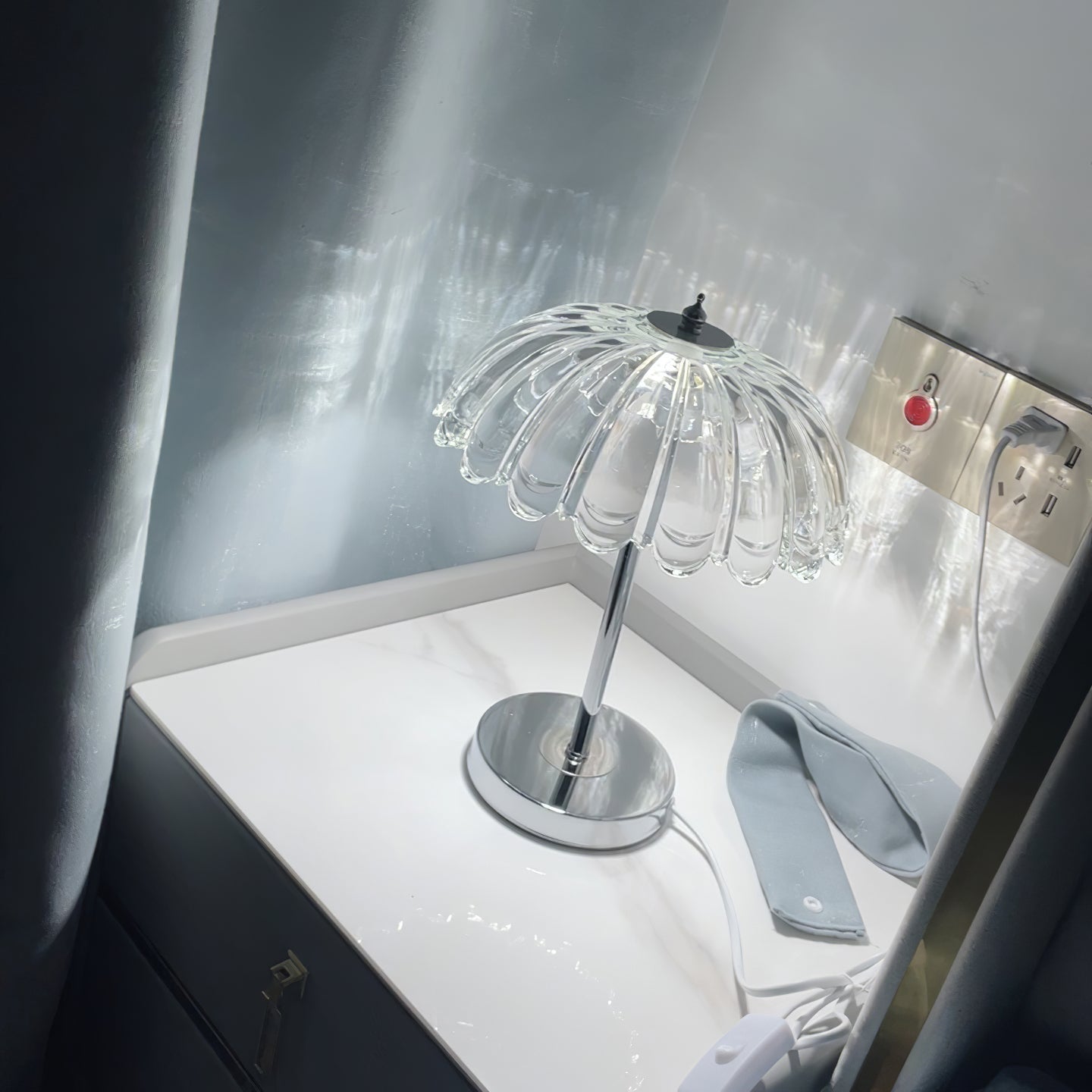 Lotus Table Lamp