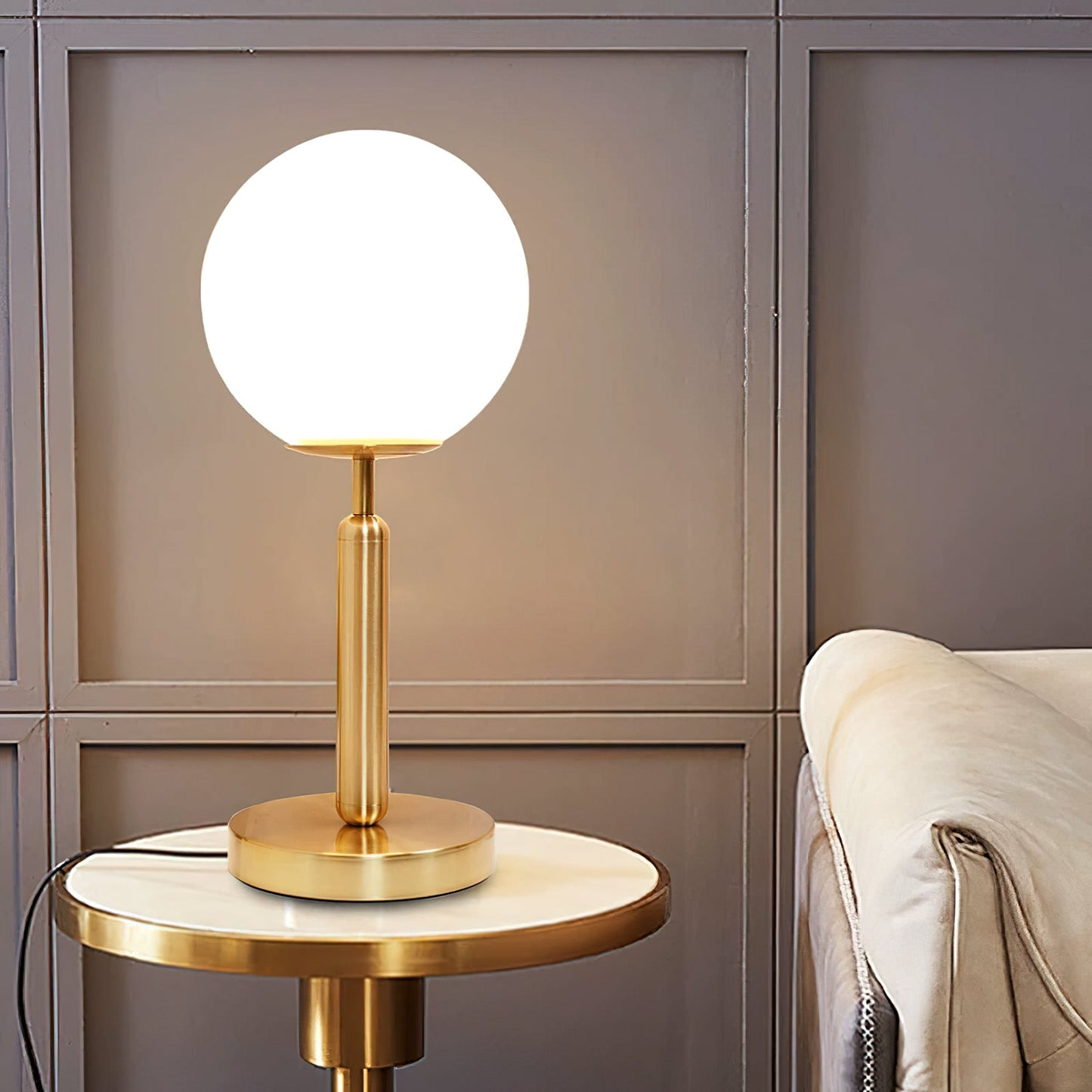 Ecar Table Lamp