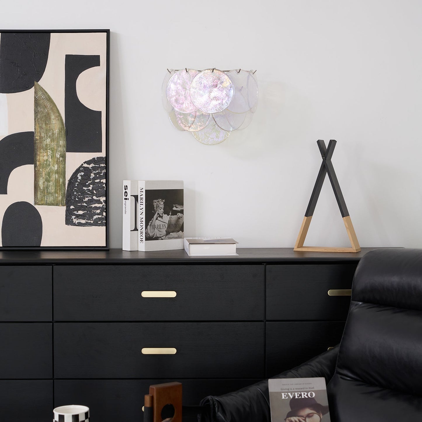 Lunaria Disc Wall Lamp