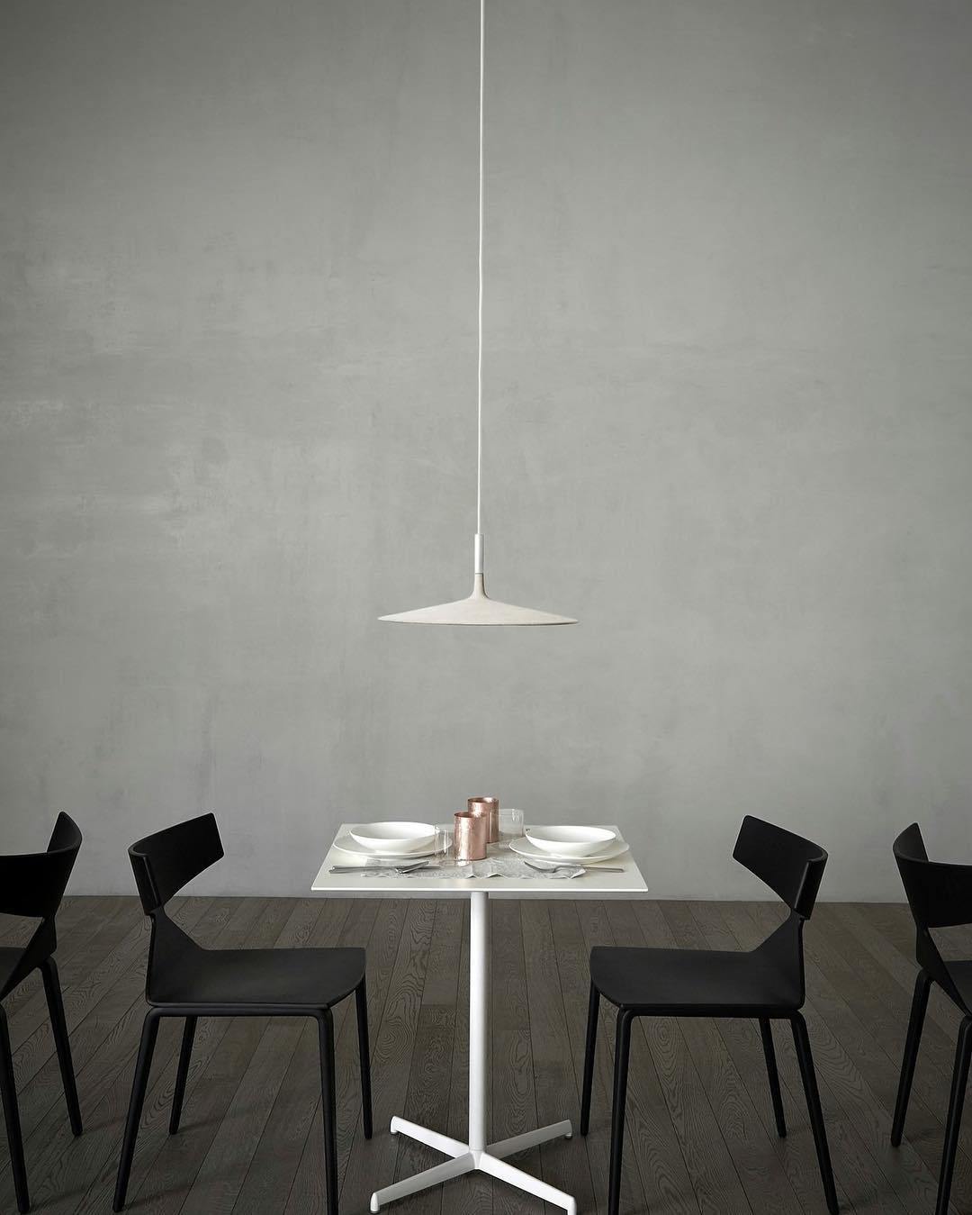 Aplomb Pendant Lamp