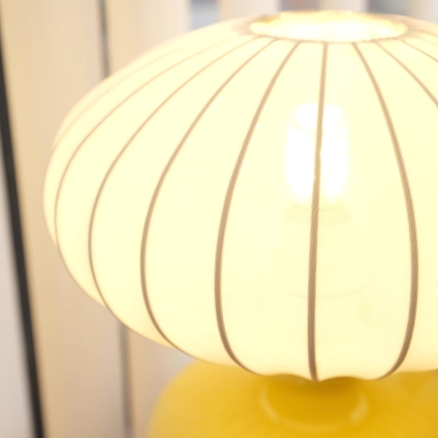 Meringue Table Lamp