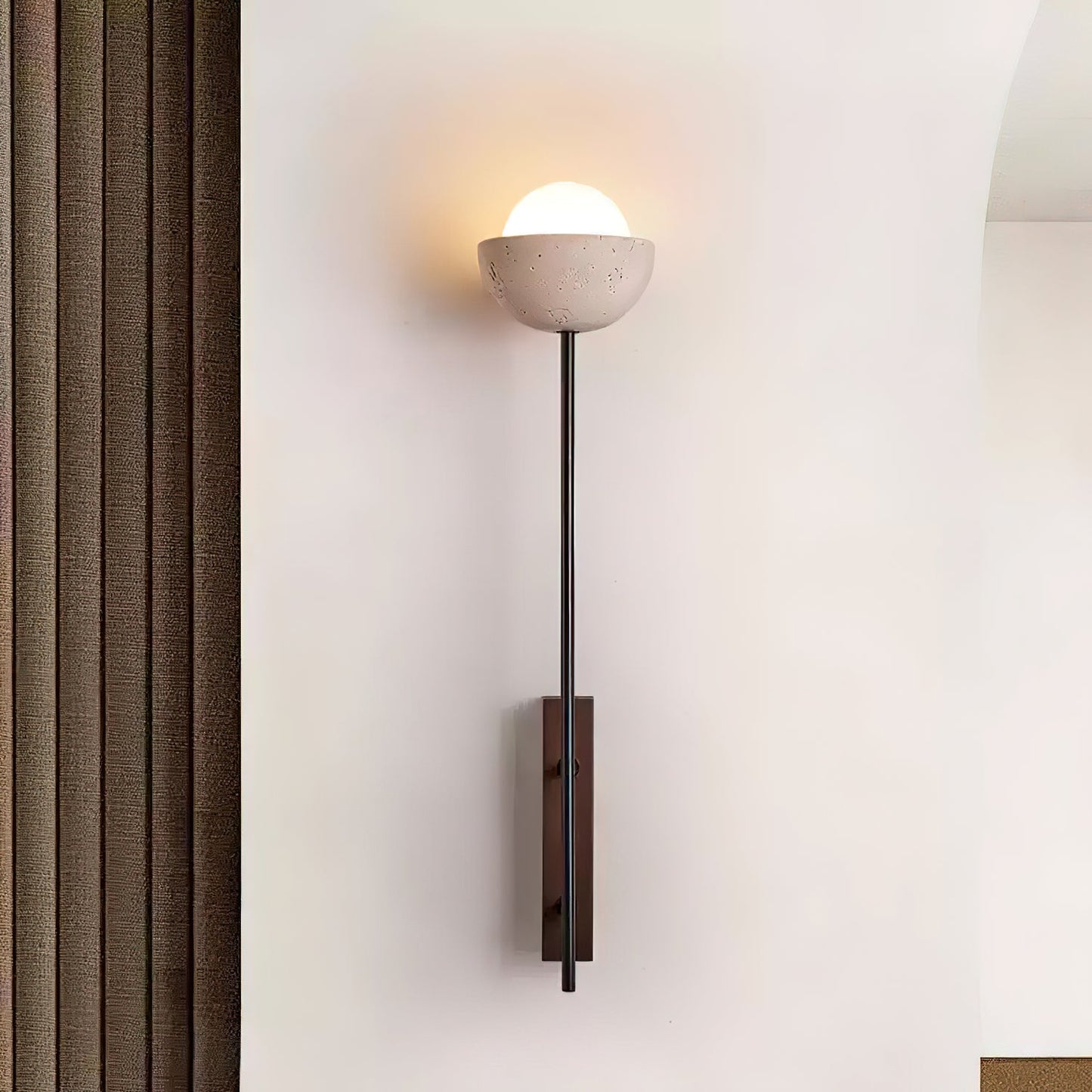 Chelvey Wall Light
