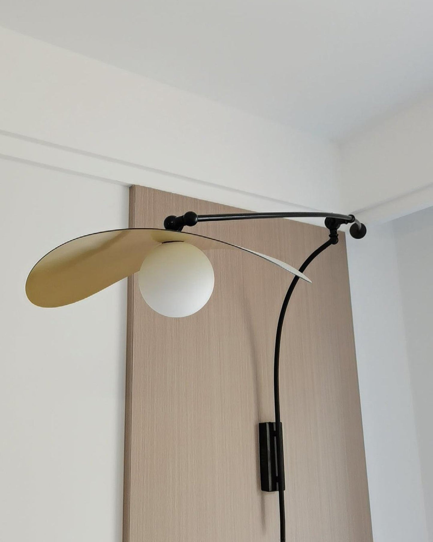 Emma Plug-in Wall Light