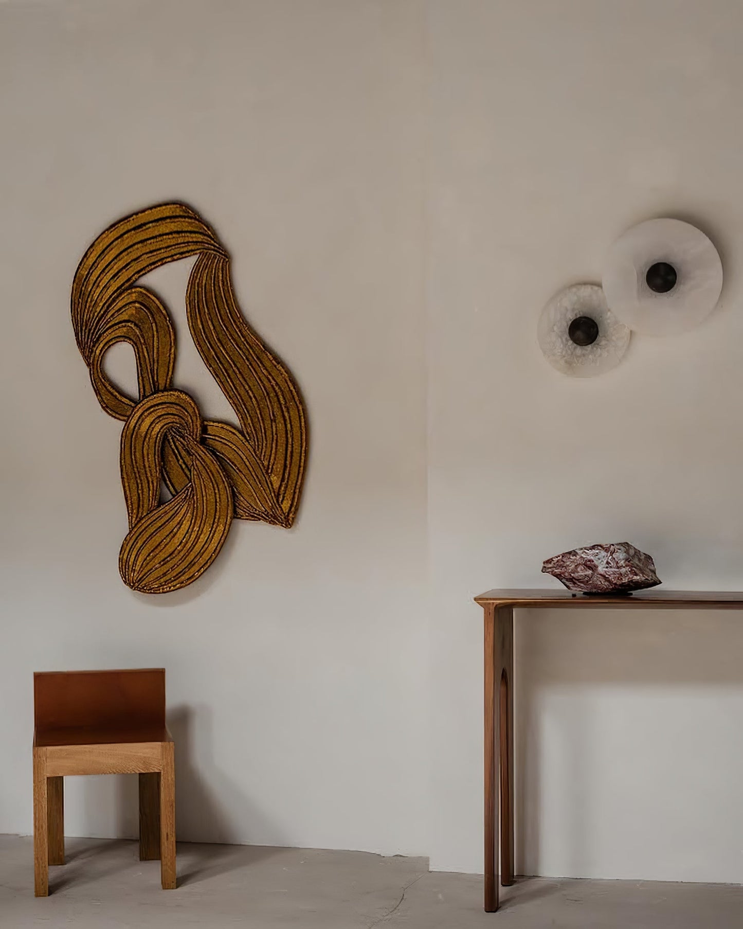 Alabaster Planes Wall Lamp